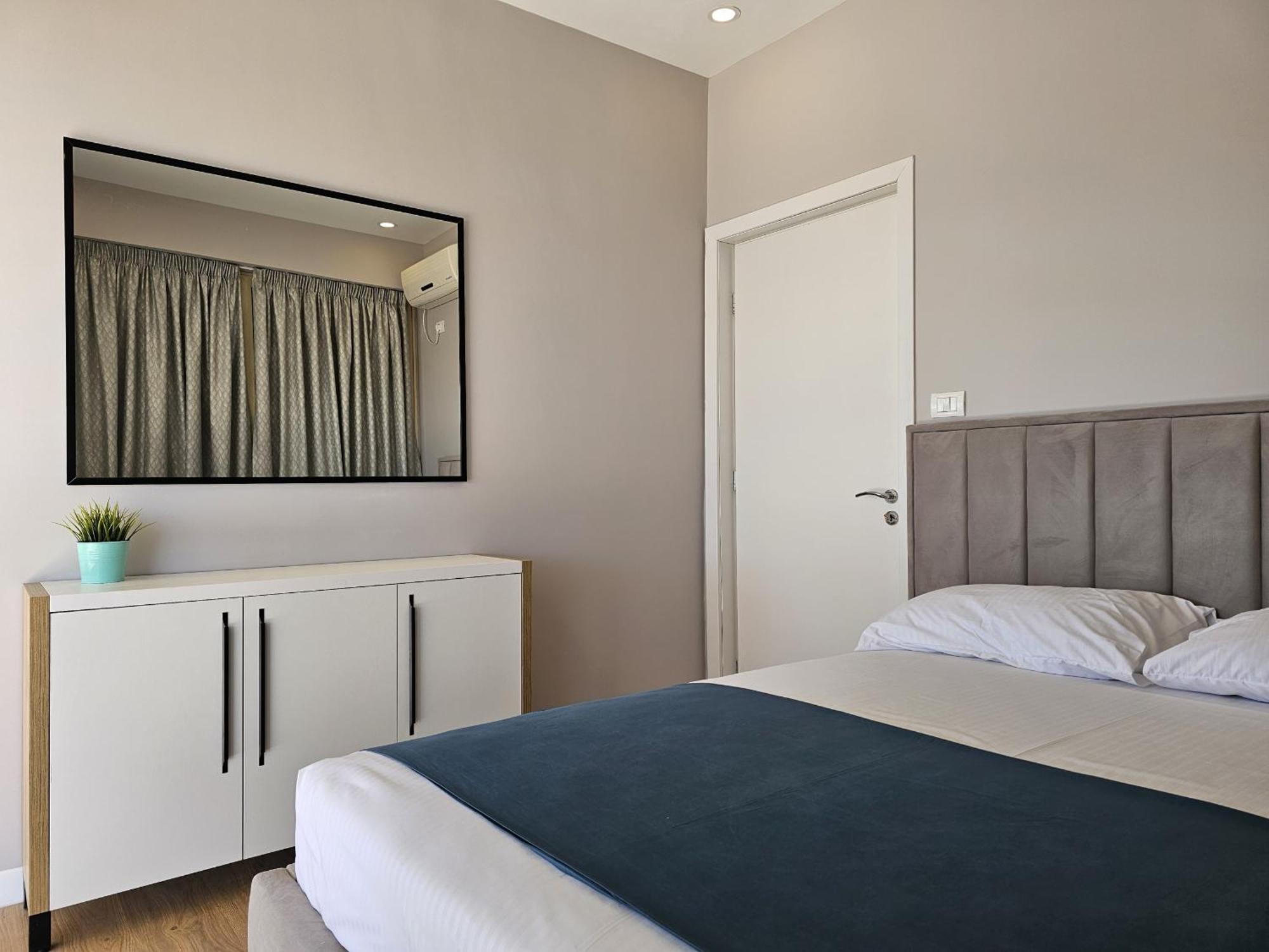Deep Blue Rooftop - 111 Sarande Exterior photo