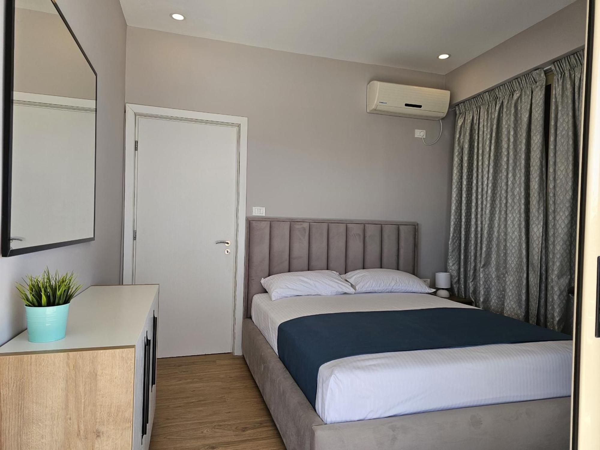 Deep Blue Rooftop - 111 Sarande Exterior photo